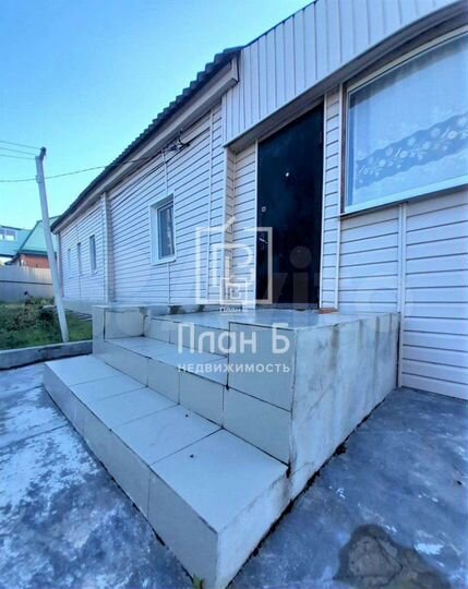 Дом 61 м² на участке 21 сот.