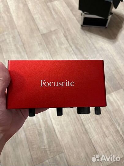 Звуковая карта Focusrite Scarlett 2i2 3rd gen