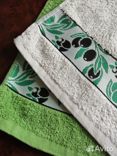 Комплект полотенец в хорошем состоянии