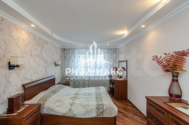 2-к. квартира, 67,5 м², 5/10 эт.