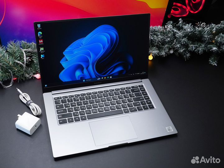 XIaomi RedmiBook 16 / i7 1065G7 / 16GB / 16