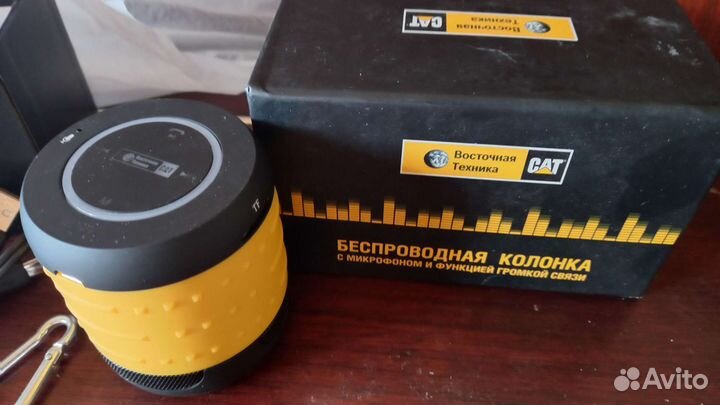 Беспроводная блютуз колонка