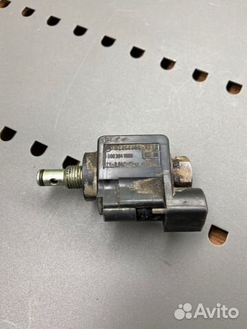 Магнитный клапан Mercedes-Benz E-Class S124