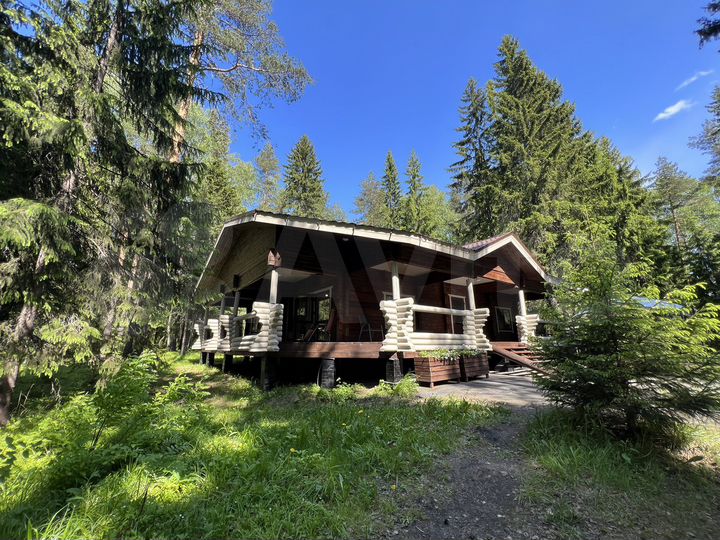 Дом 120 м² на участке 2,5 га