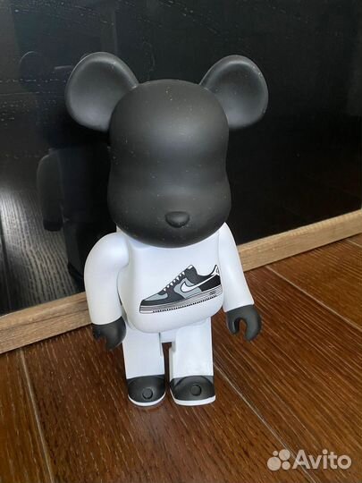 Мишки bearbrick