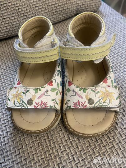 Сандалии Tapiboo 22