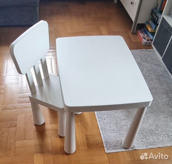Детский стол и стул IKEA