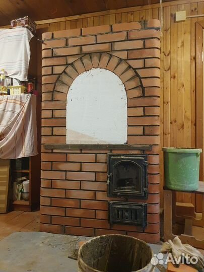 Бригада строителей