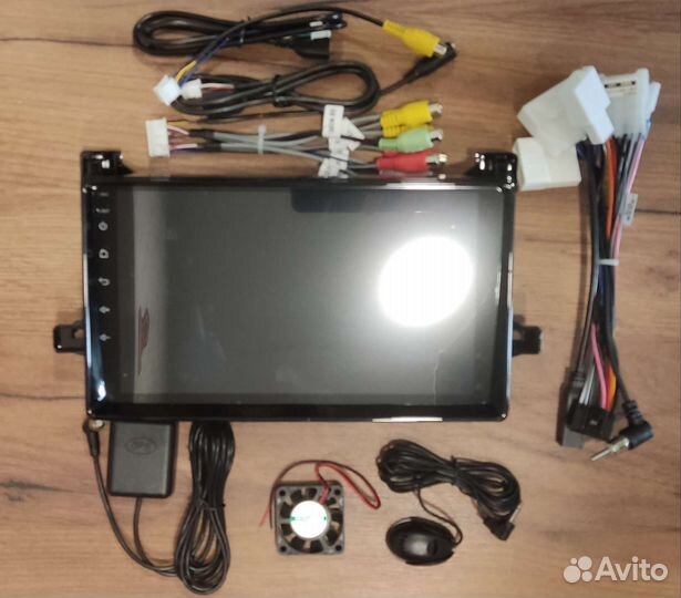 Магнитола для Toyota Prius 50