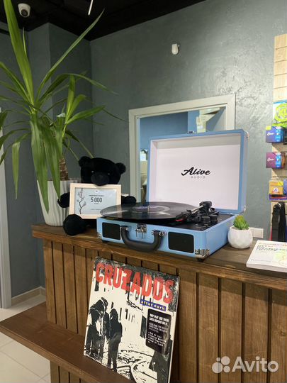 Alive Audio Виниловый проигрыватель