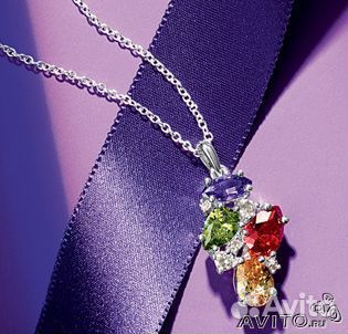 Avon колье 