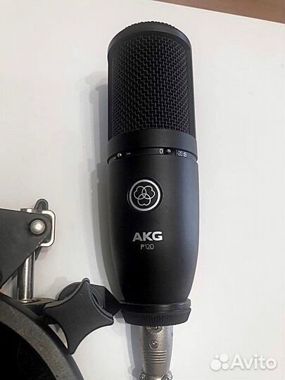 Микрофон Akg p-120