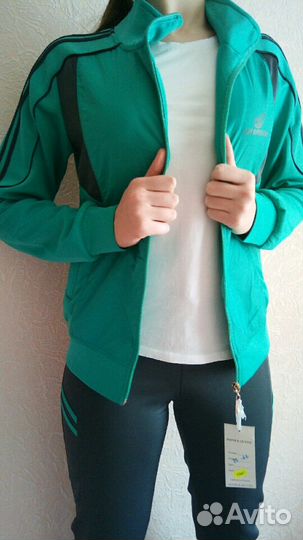 Спортивный костюм