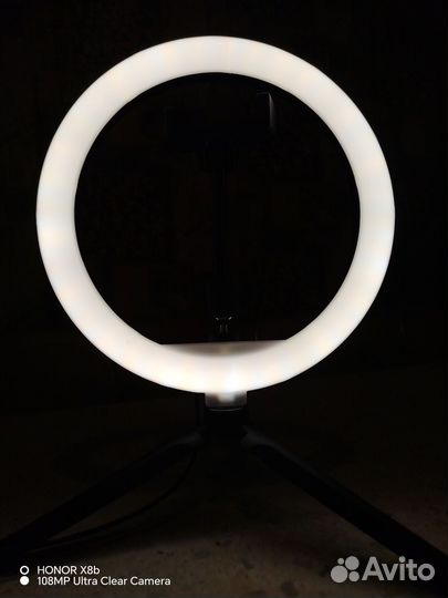 Кольцевая лампа со штативом