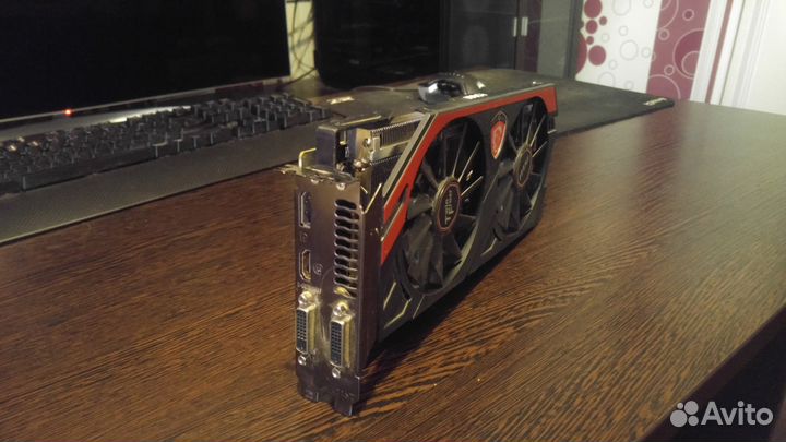 Msi Radeon r9 290