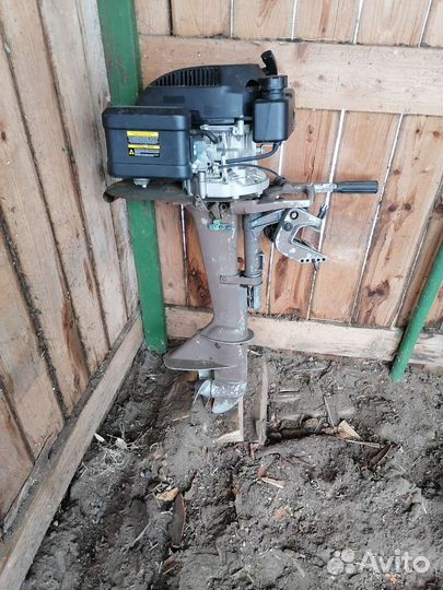 Лодочный мотор