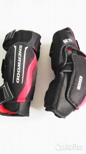 Защита хоккейная