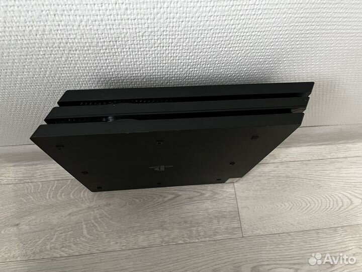 Sony PS4 pro 1tb