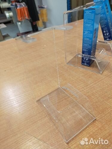 Подставка для фена, машинки и другого