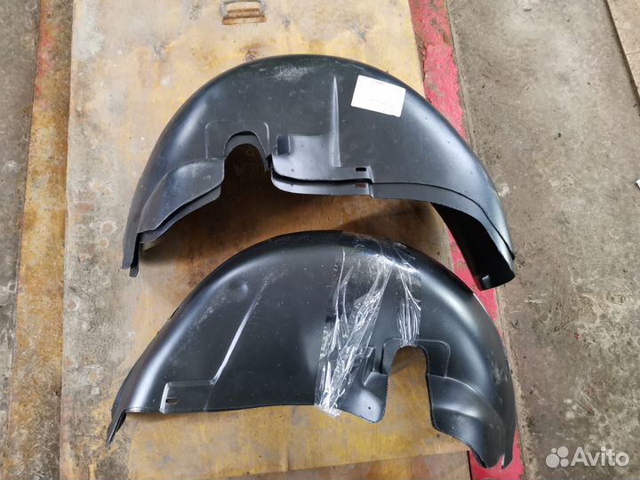 Локеры брызговики Опель Астра Н Зафира Б