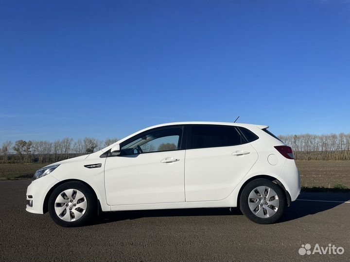 Kia Rio 1.6 AT, 2015, 93 800 км