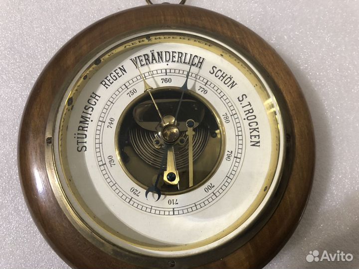 Старинный Антикварный Барометр в деревянном корпус