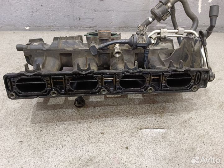 Впускной коллектор для 2.0 BWA Skoda Octavia A5 RS