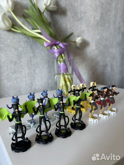 Фигурки киндер леди баг и супер кот выпуск номер 3