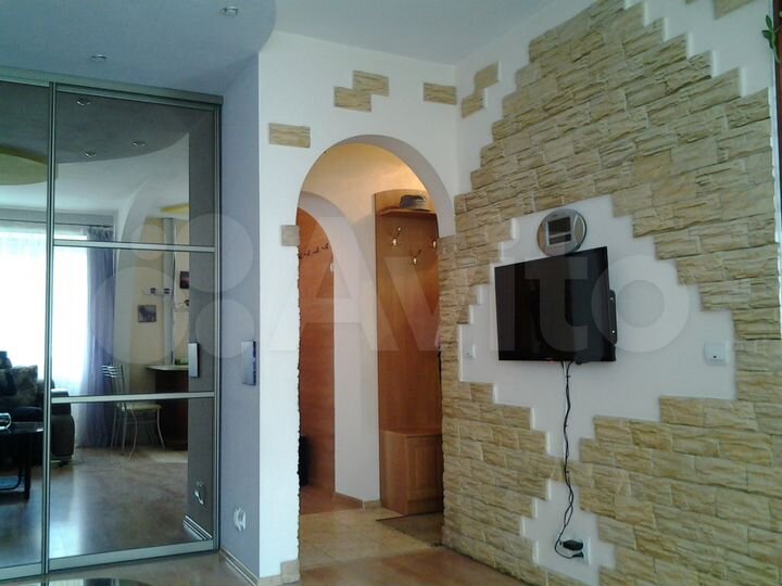 2-к. квартира, 50 м², 2/4 эт.