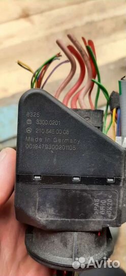 Замок зажигания Mercedes-Benz W211