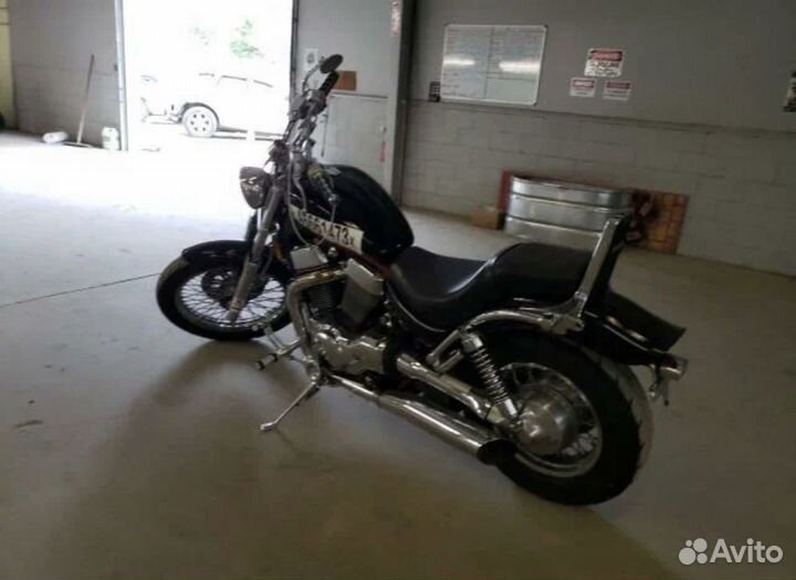 Suzuki Intruder VS 1400 Год 2006