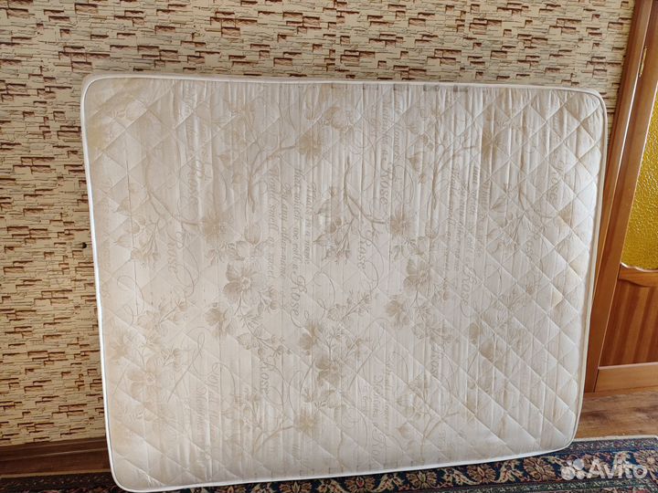 Матрас 140х200 бу