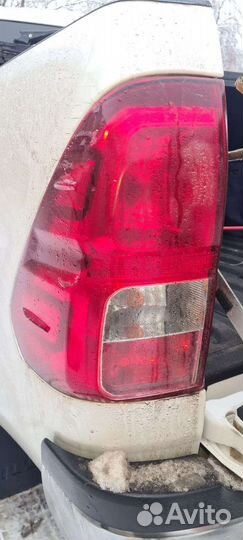 Фара задняя на Toyota hilux