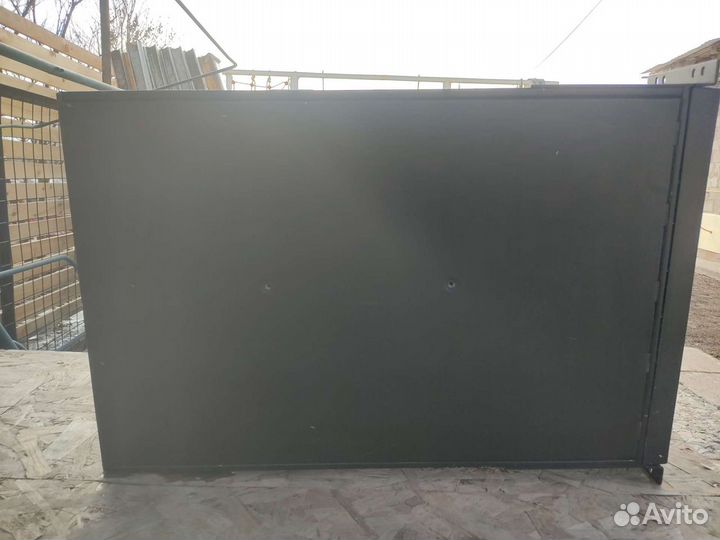 Ибп APC Smart-UPS RT 3000