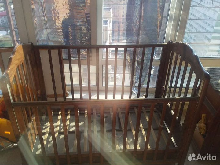 Детская кроватка