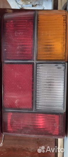 Задние стопари Volvo 244 DL