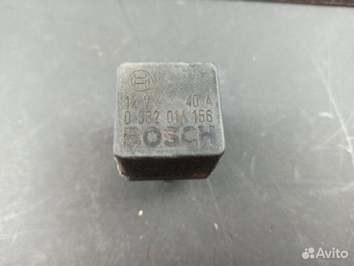 Реле Audi 100