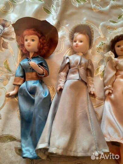 Куклы фарфоровые 6 штук