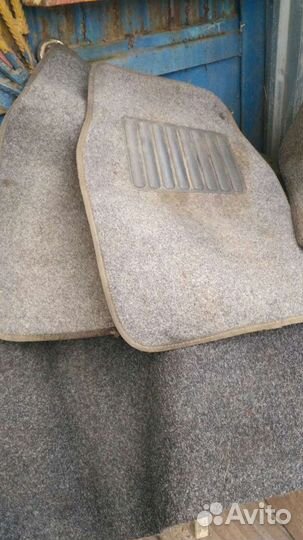 Коврики салона и багажника Ауди 80