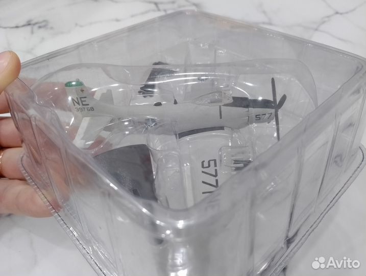 Самолёт A1H skyraider