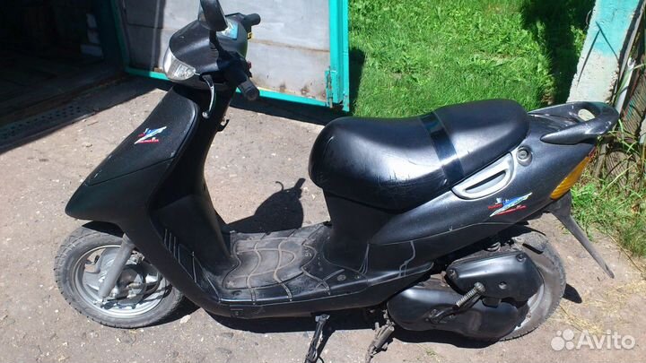 Скутер Suzuki Lets 2