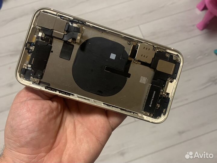 Корпус на iPhone 11 с нвесным