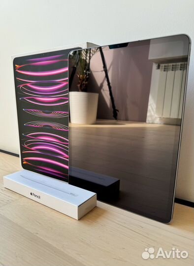 iPad pro 12.9 m2 2022 128gb Wi-Fi + Cellular