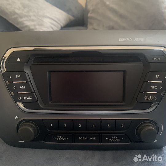Штатная магнитола на KIA rio 3
