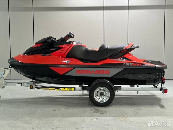 BRP Sea-Doo RXT 300