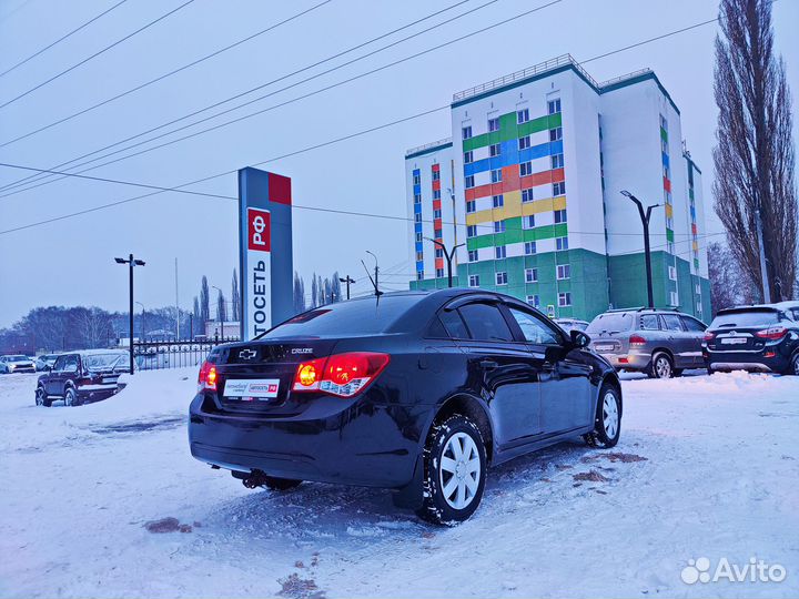 Chevrolet Cruze 1.6 МТ, 2010, 271 374 км