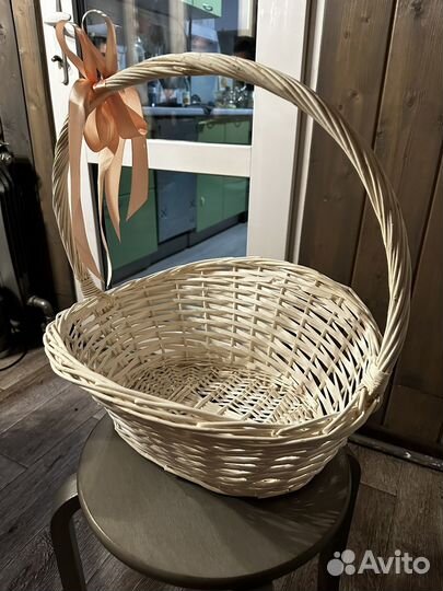 Корзина плетеная