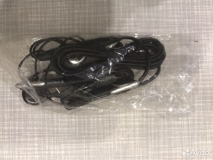 Разные гарнитуры, наушники, провода