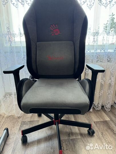 Игровой компьютерный стул A4Tech Bloody