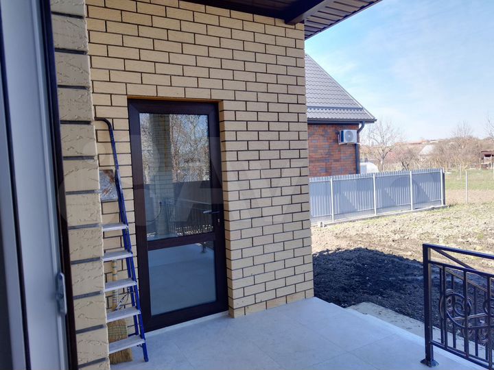 Дом 126 м² на участке 7 сот.